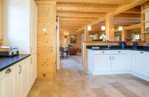 Saint-Jean-dʼAulps Ski Chalet | Chalet Iona, St Jean d'Aulps