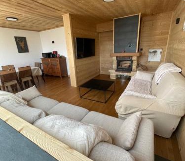 Pyrenees 2000 Ski Chalet | Chalet Isard Pyrénées 2000 - 300m des pistes