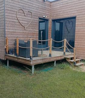 Aillas Ski Chalet | Chalet jacuzzi