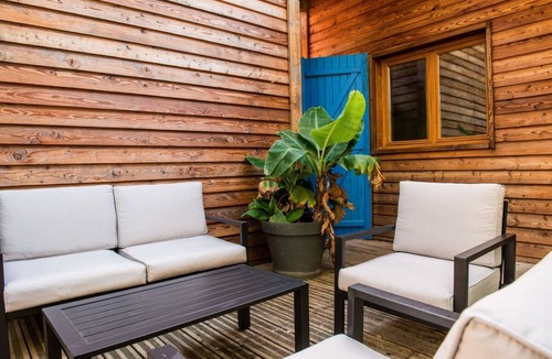 Saint-Remeze Ski Chalet | Chalet Jardin Les Fées