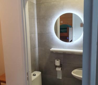 Sarcenas House | Chalet Jaune PINEA