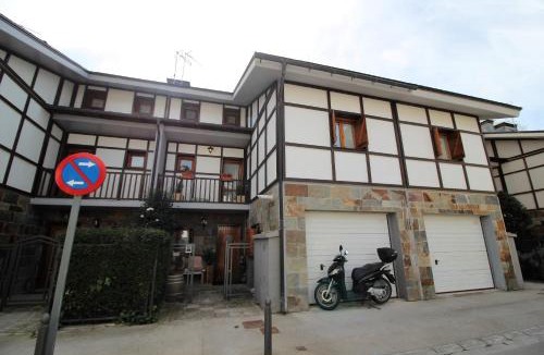 Jaca House | Chalet junto a la Ciudadela de Jaca