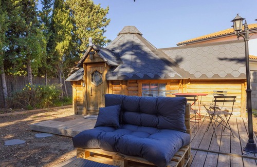 Saint-Andre Ski Chalet | Chalet "Kota Crème Catalane" with Mountain View, Wi-Fi, and Air Conditioning