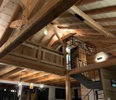 Vaujany Ski Chalet | Chalet Léonie