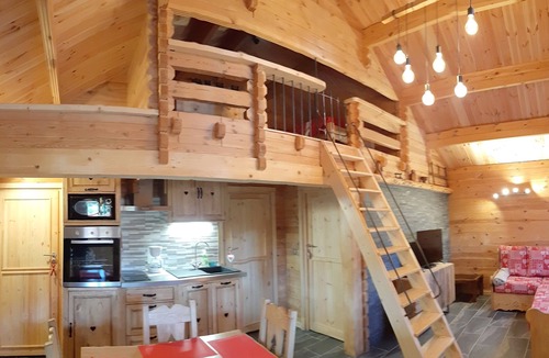 Bluffy Ski Chalet | CHALET L'ADRET
