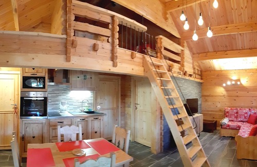 Bluffy Ski Chalet | CHALET L'ADRET