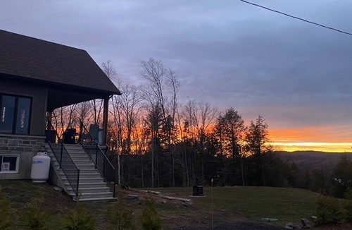 Mauricie Ski Chalet | Chalet L'Ancrage; anchoring yourself in nature!