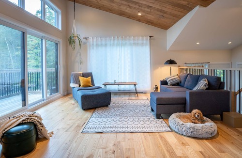 Pointe-au-Chene Ski Chalet | Chalet Le Matit for a nature getaway!