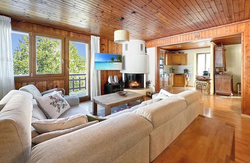 Les Marecottes Ski Chalet | Chalet l'Escapade - 6 to 10 pax - Swiss Alps