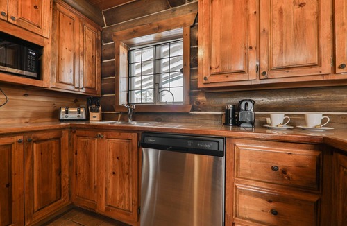 Argenteuil Regional County Municipality Ski Chalet | Chalet La Bûcheronne