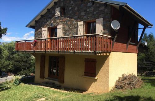 Eyne 2600 Ski Chalet | Chalet La Campagnette