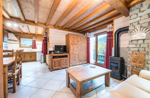 Saint-Marcel Ski Chalet | Chalet La Petite Maison