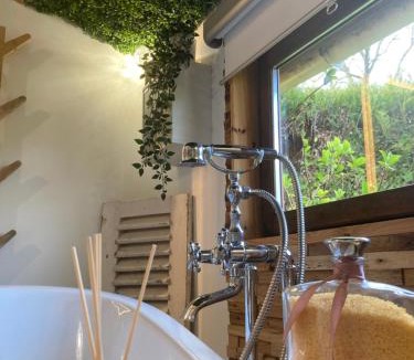 Prouilly Ski Chalet | Chalet La Romance