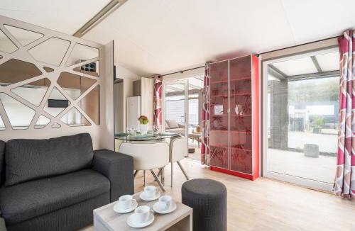 Dinard Ski Chalet | Chalet Le Bois d'Amour-3 by Interhome