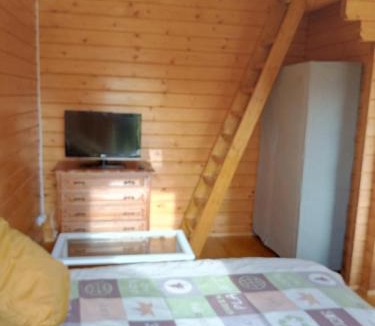 Eglise-Neuve-de-Vergt Ski Chalet | chalet le cocon de bois