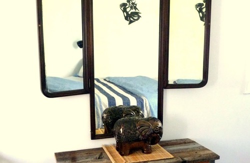 Saint-Elie-de-Caxton Bed & Breakfast | Chalet Le Semeur by the river
