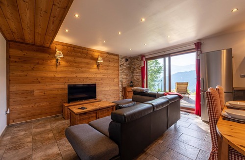 Villarembert Apartment | Chalet le Chardon Bleu