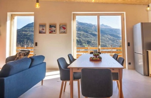 Bourg-Saint-Maurice Ski Chalet | Chalet le Cotaret - Gite Killy