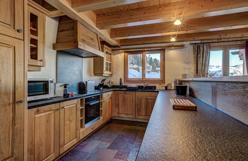 La Tzoumaz Ski Chalet | Chalet le Grand Ours - Jacuzzi Sauna Views Ski-In Ski-Out - La Tzoumaz, 4 Vallees
