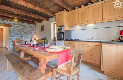 Montricher-Albanne Apartment | Chalet 'Le Lagopede' with Mountain View and Wi-Fi