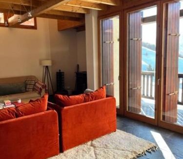 Villard-Reculas Ski Chalet | Chalet Le lagopède