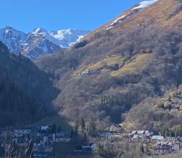 Cauterets Apartment | Chalet "Le Mayouret" - STUDIO N°4 - chemin des écureuils