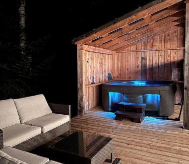 Mandeville Ski Chalet | Chalet Le Merlot