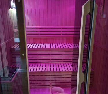 Ban-de-Laveline Ski Chalet | Chalet Le Nid Douillet avec jacuzzi et sauna privatifs