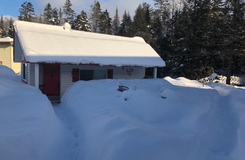 Saint-Elie-de-Caxton Bed & Breakfast | Chalet Le Semeur