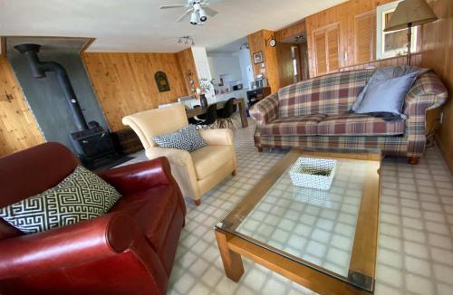 Riviere-du-Loup Regional County Municipality Ski Chalet | Chalet Le St-Laurent - River View Riviere-du-Loup