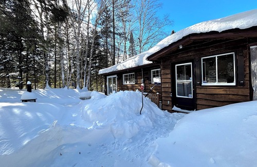 Lac Superieur Village Ski Chalet | 🏡 Chalet LE SUPÉRIEUR – Waterfront, 6 km from Mont-Tremblant 🎿