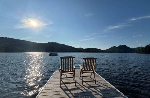 Lac Superieur Village Ski Chalet | 🏡 Chalet LE SUPÉRIEUR – Waterfront, 6 km from Mont-Tremblant 🎿