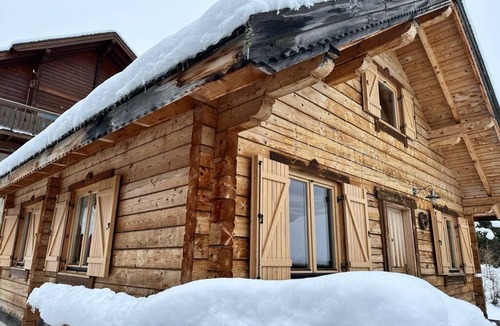 La Joue du Loup Ski Chalet | Chalet le Winterfell