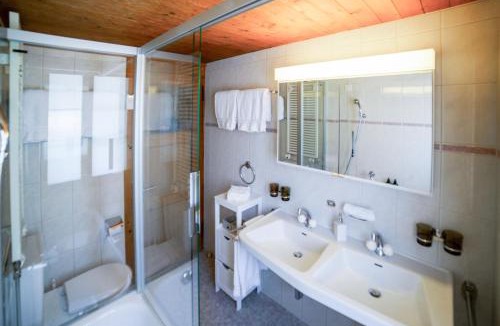 Zweisimmen Nr Gstaad Apartment | Chalet Lena - Managed by Hotel Gstaaderhof