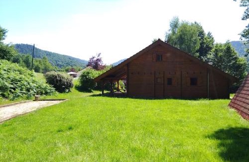 Basse-sur-le-Rupt Ski Chalet | chalet Leon