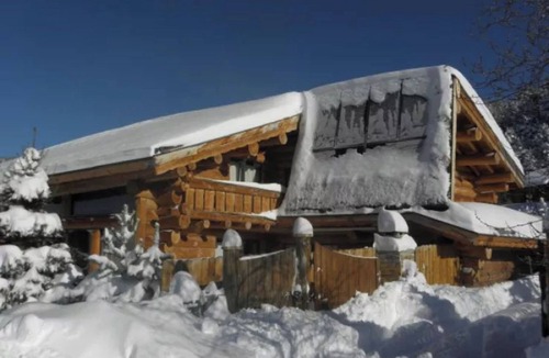 Superbolquere Ski Chalet | Chalet 'Les Artigues' with Mountain View, Private Pool and Wi-Fi