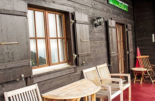 Moleson House | Chalet Les 3 Marmottes by Interhome