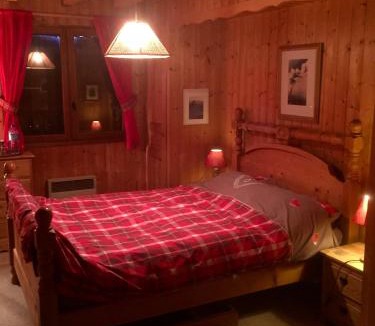 Thones Bed & Breakfast | Chalet les Chouettes