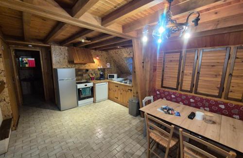 Chastreix Ski Chalet | Chalet les Cimes Étoilées