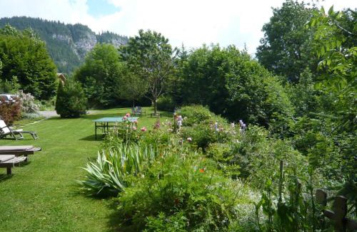 Saint-Jean-de-Sixt Ski Chalet | chalet les ecureuils