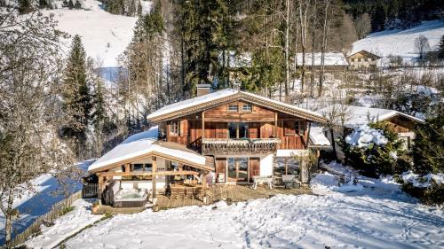 Saint-Jean-de-Sixt Ski Chalet | chalet les ecureuils