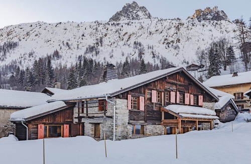 Montroc Ski Chalet | Chalet Les Choucas