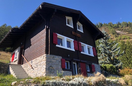 Monteiller Ski Chalet | Chalet Les Genêts