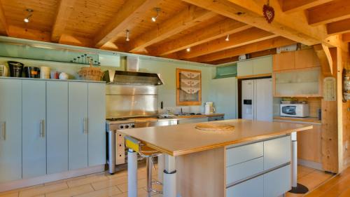 Le Chinaillon Ski Chalet | Chalet Les Laurencieres