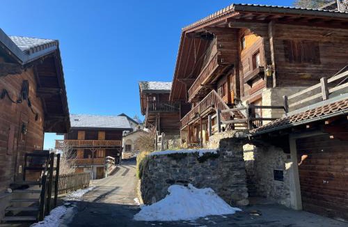 Les Posses-sur-Bex Apartment | Chalet Les Marmouzets