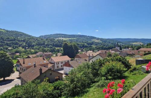 Le Menil Ski Chalet | Chalet Les Pervenches