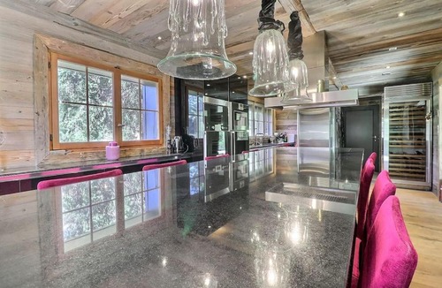 Icogne Ski Chalet | Chalet Les Pives, Crans-Montana