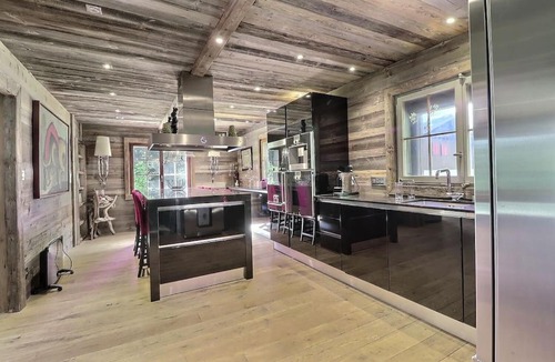 Icogne Ski Chalet | Chalet Les Pives, Crans-Montana
