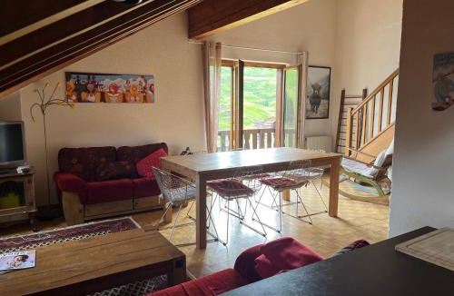 Val d'Illiez Apartment | Chalet Les Rhodos appartement le Yeti