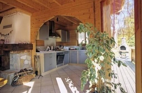 Xonrupt-Longemer Ski Chalet | Chalet "les Skirons" sleeps 12 to 18, 3-star rating